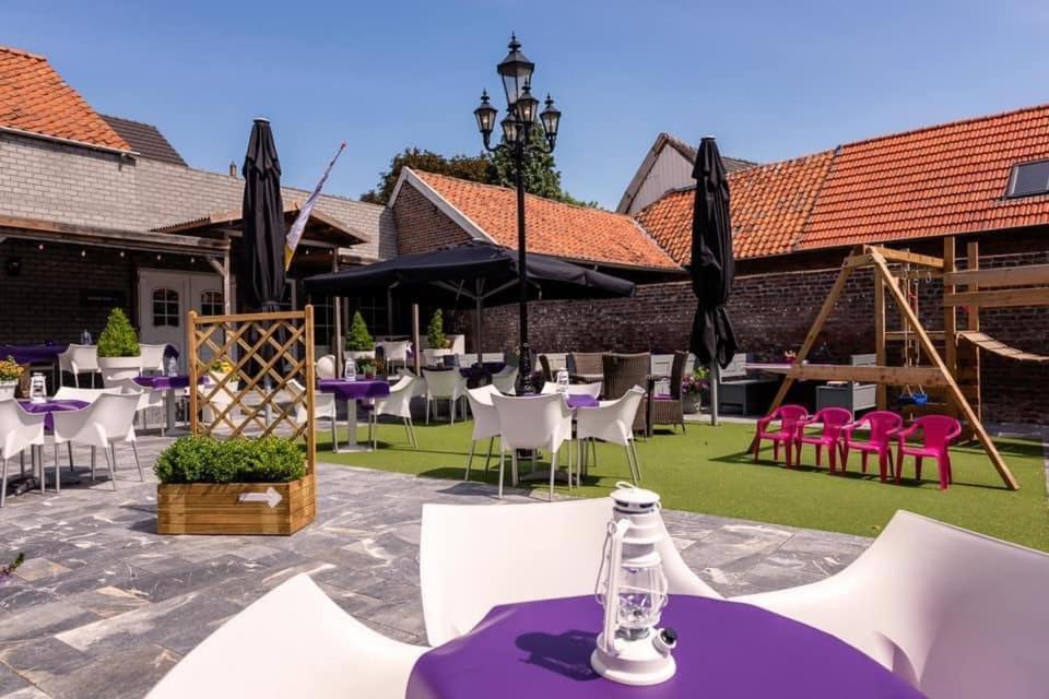 B & B M 3 Merkelbeek Bagian luar foto