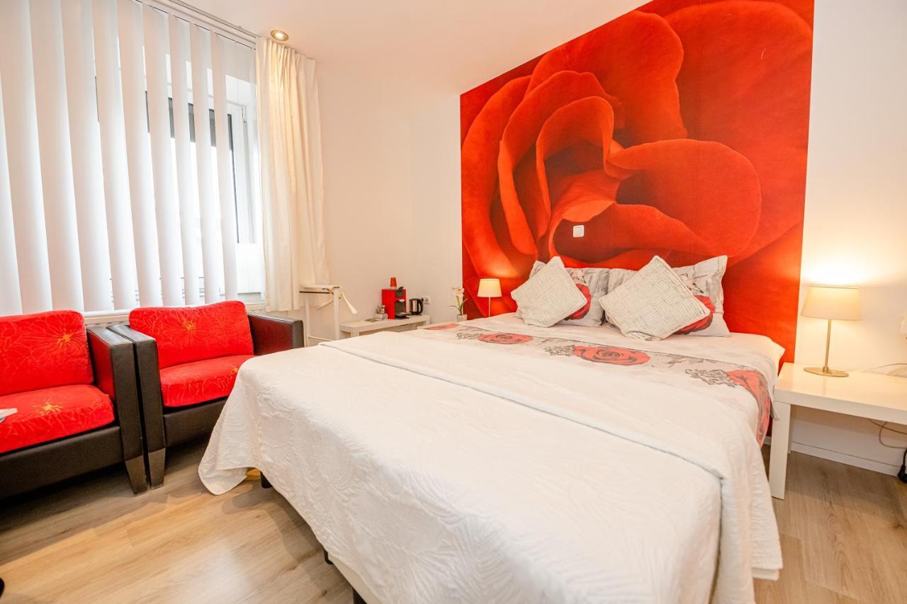 B & B M 3 Merkelbeek Bagian luar foto