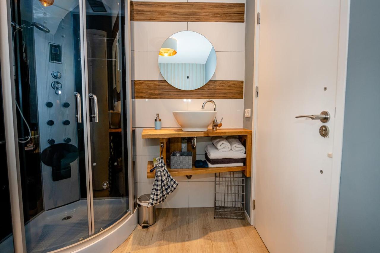 B & B M 3 Merkelbeek Bagian luar foto