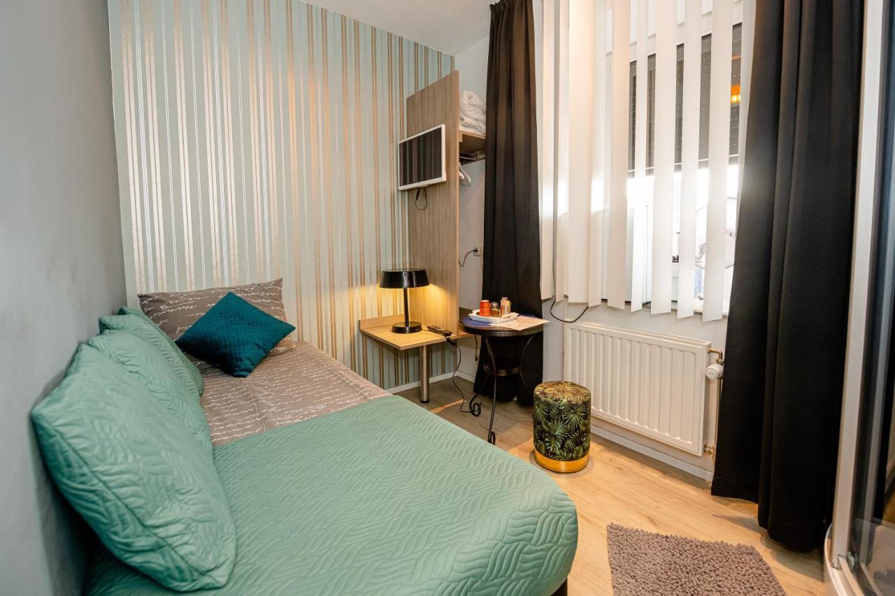 B & B M 3 Merkelbeek Bagian luar foto